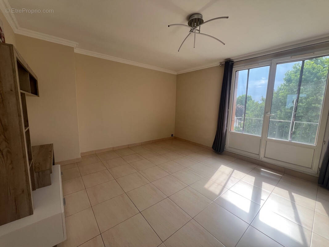 Appartement à MAISONS-LAFFITTE