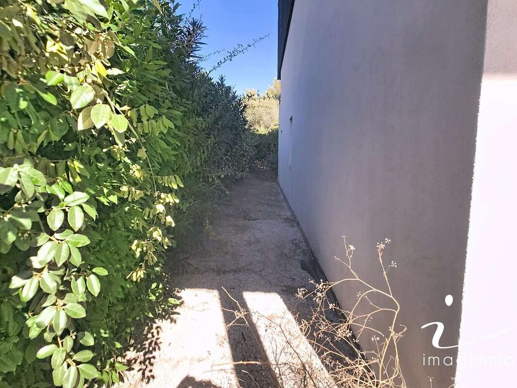 Appartement à JUVIGNAC