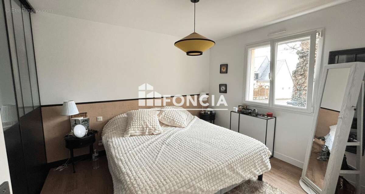 Maison à NOYAL-SUR-VILAINE