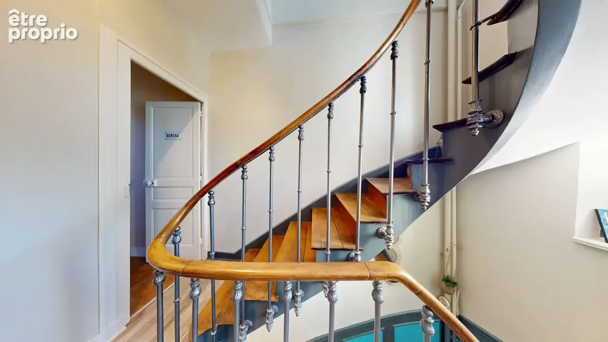 Maison de caractère XVIIIᵉ de 140m2 centre ville de Villedieu-les-Poêles - photo 16