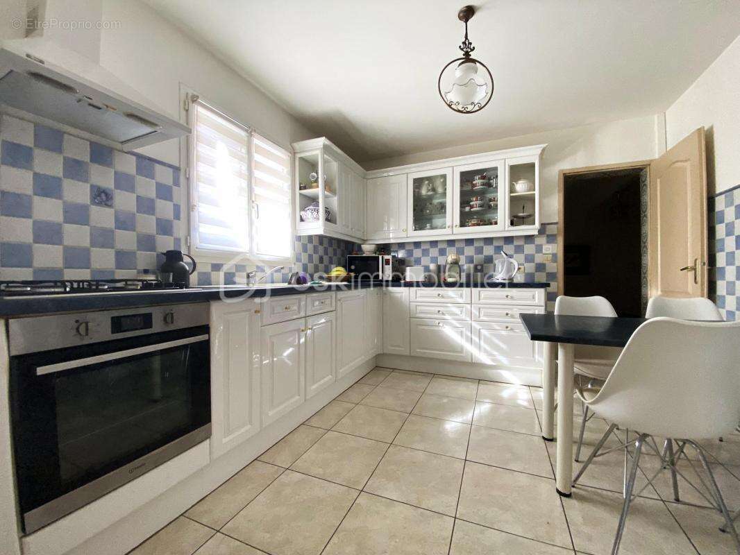 Maison à SAINT-GILLES