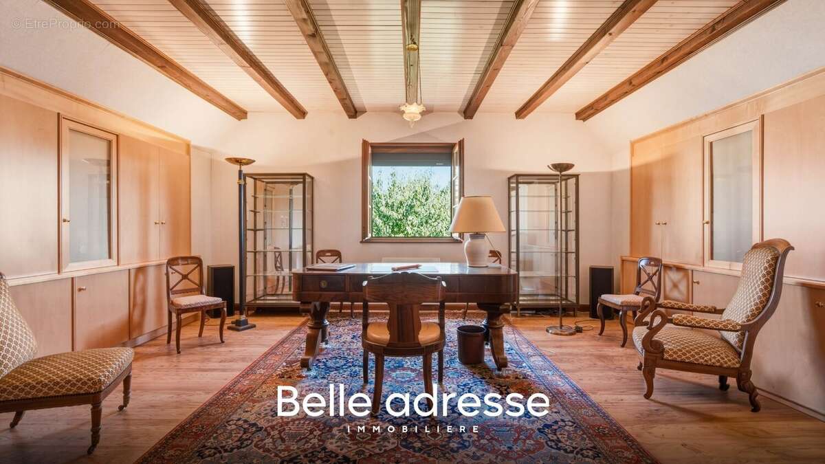 Maison familiale 6 pièces de 164 m² sur 12,84 ares - photo 8