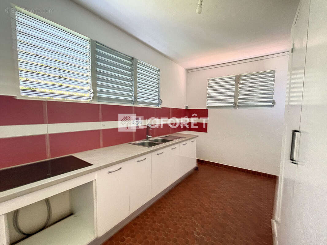 Appartement T3 - Morne vert- Vue mer et vue montagne - photo 2