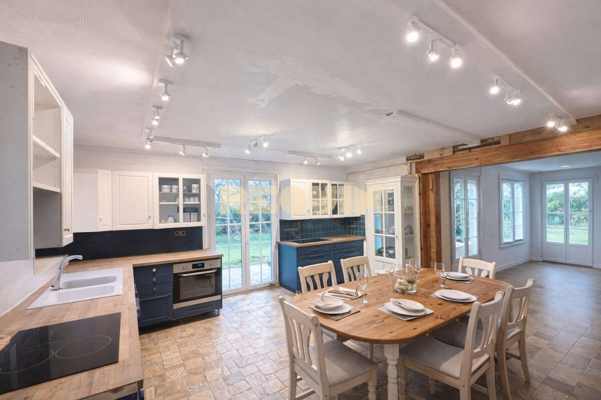 Maison à SAINGHIN-EN-MELANTOIS