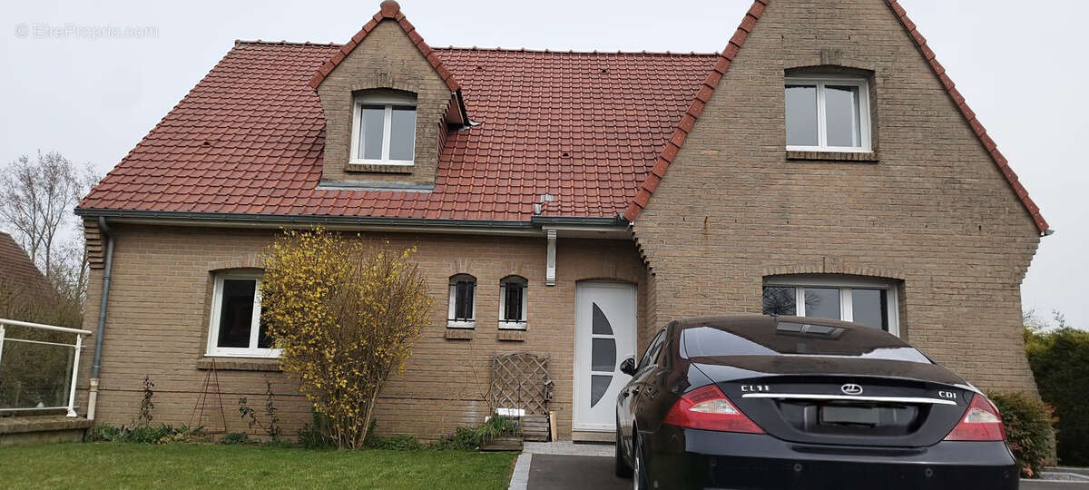 Maison à HENIN-BEAUMONT