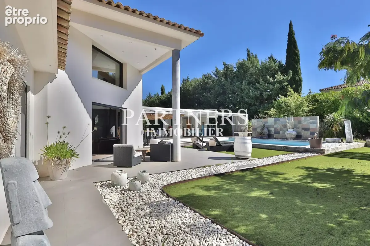 Maison 5 pièces 176 m² à vendre à Cabries (13480) - photo 3