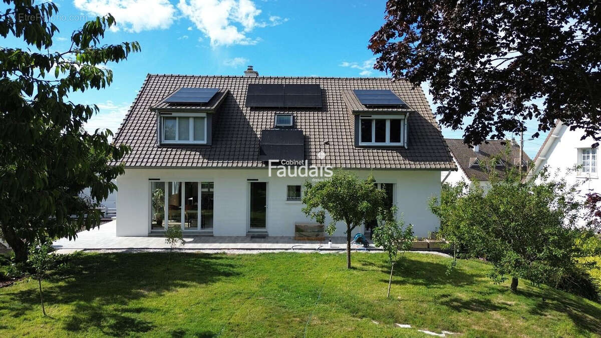 Maison à ISIGNY-SUR-MER