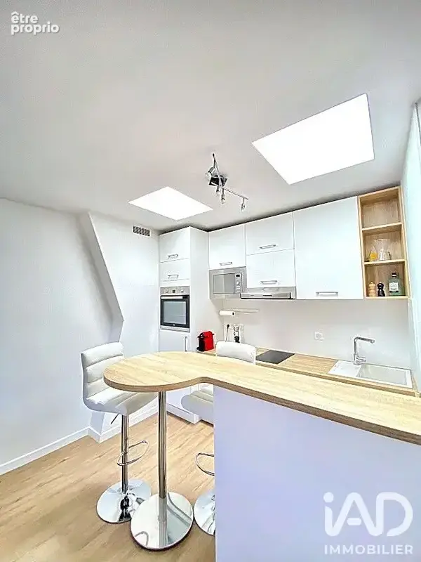 Photo 1 - Appartement à PARIS-17E