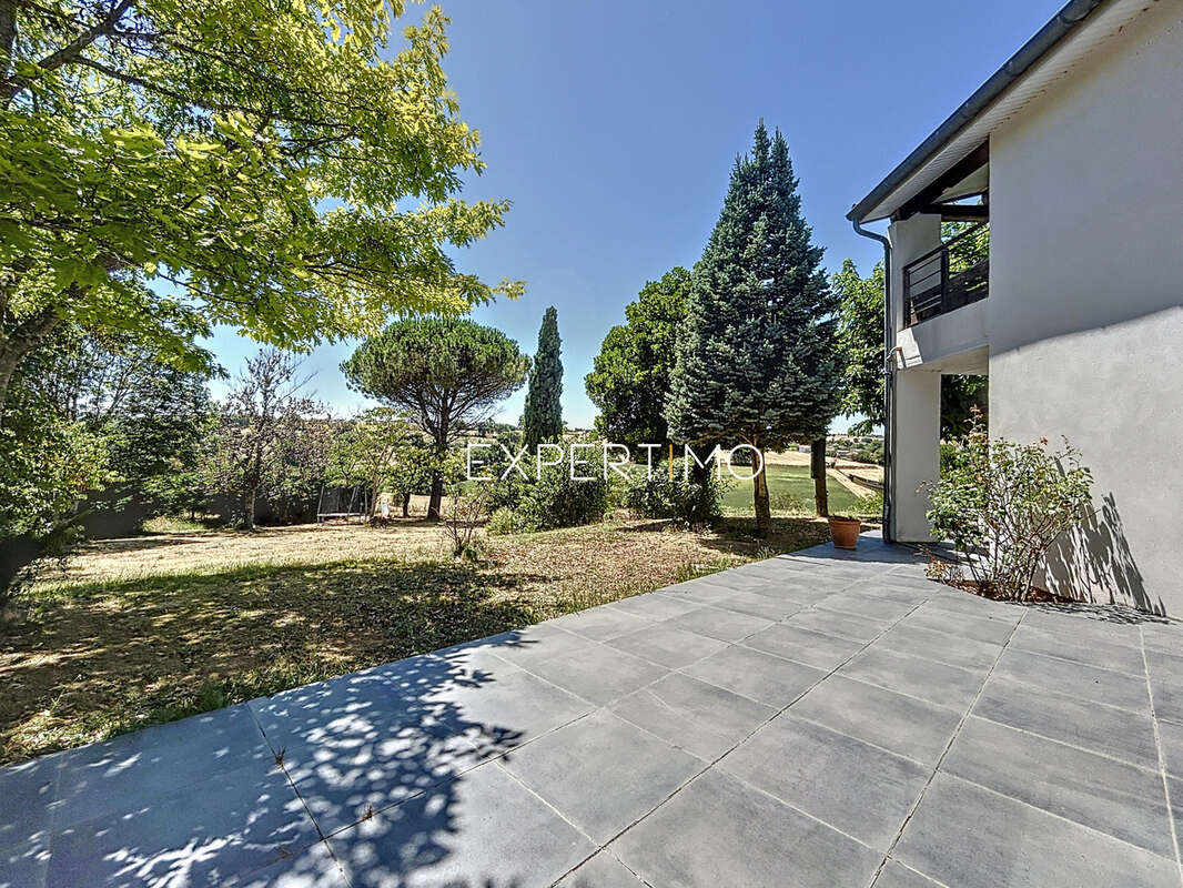 Montgiscard, cadre et environnement très nature pour cette maison de 7 pièces 195m2 env. avec sous-sol complet - photo 2