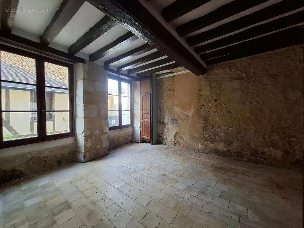 Maison à NOGENT-LE-ROTROU