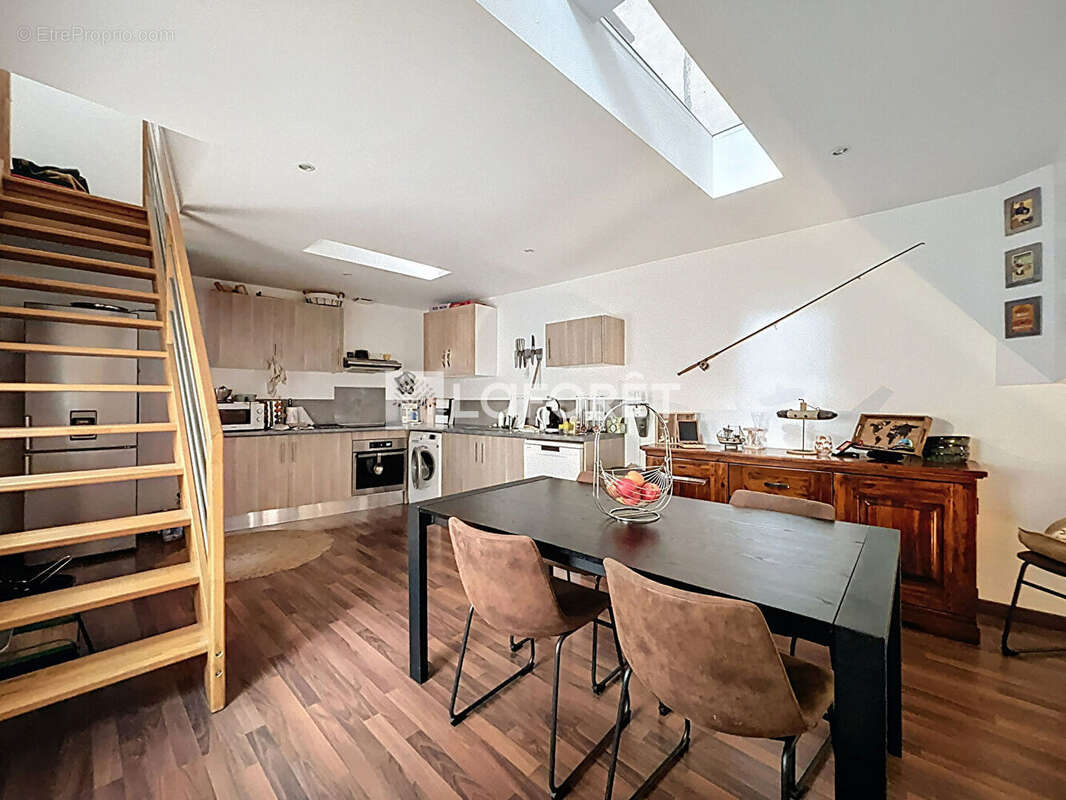 Maison à VILLEMUR-SUR-TARN