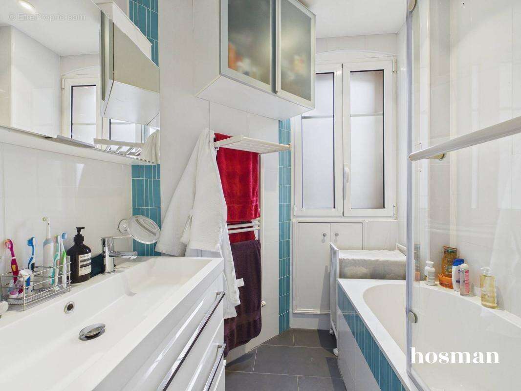 Appartement à PARIS-15E