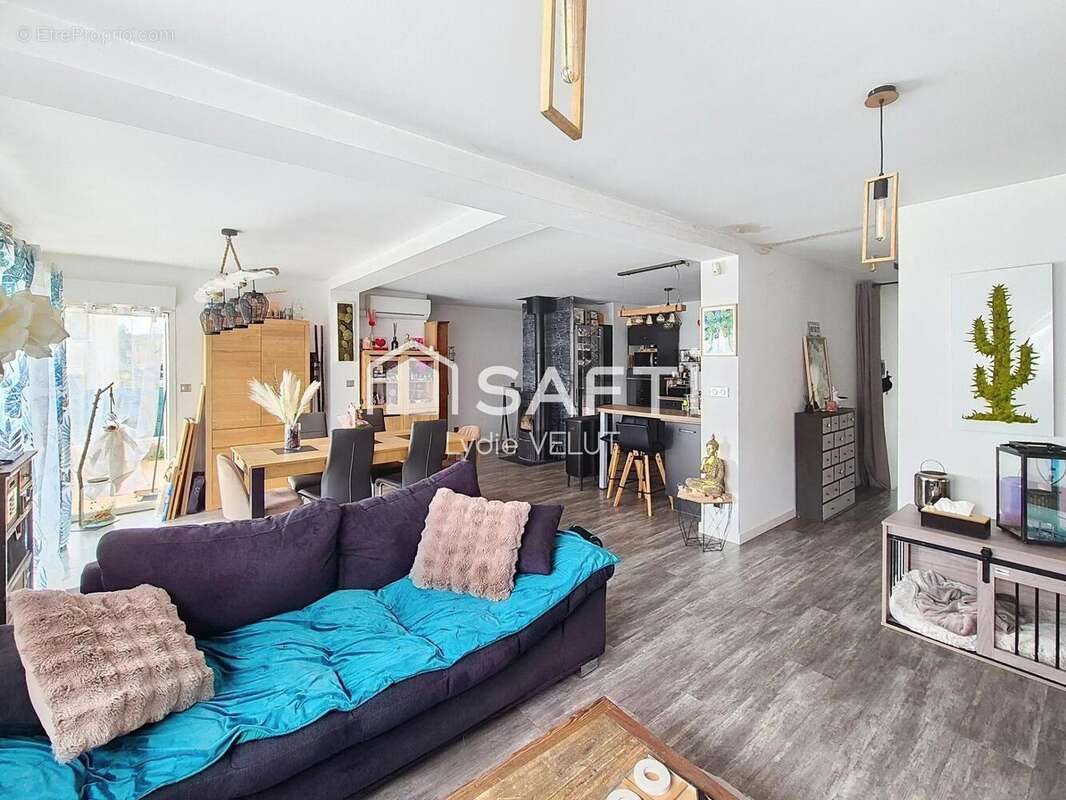 Photo 3 - Maison à EYGUIERES