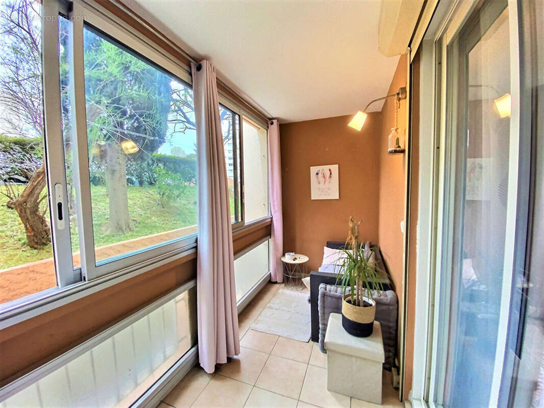 Appartement t3 de 68 m2 avec balcon 13011 marseille - photo 8