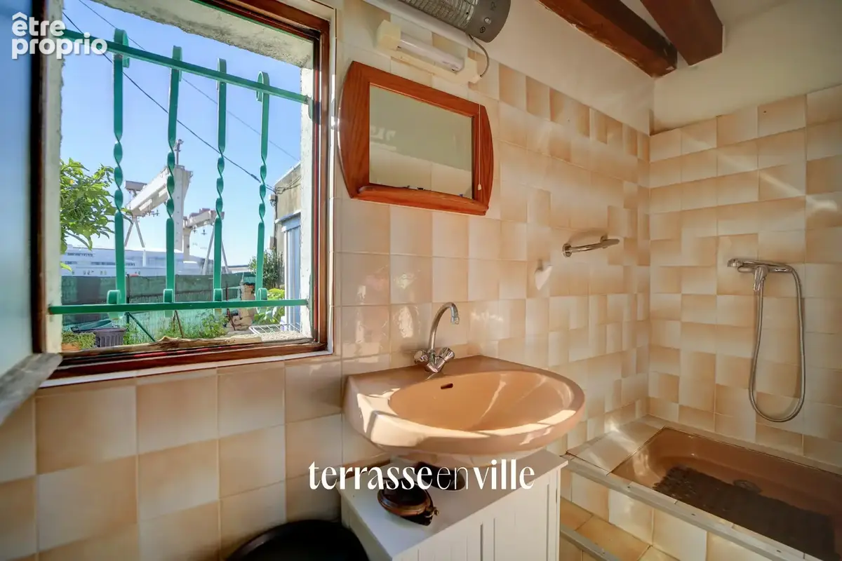 La ciotat - proche port - maison de ville t4 - 83m2 - jardin - 485000€ - photo 10