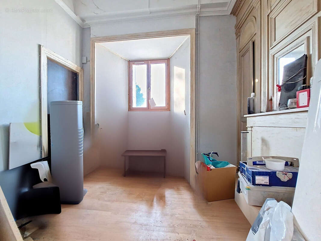 Maison à SURY-LE-COMTAL