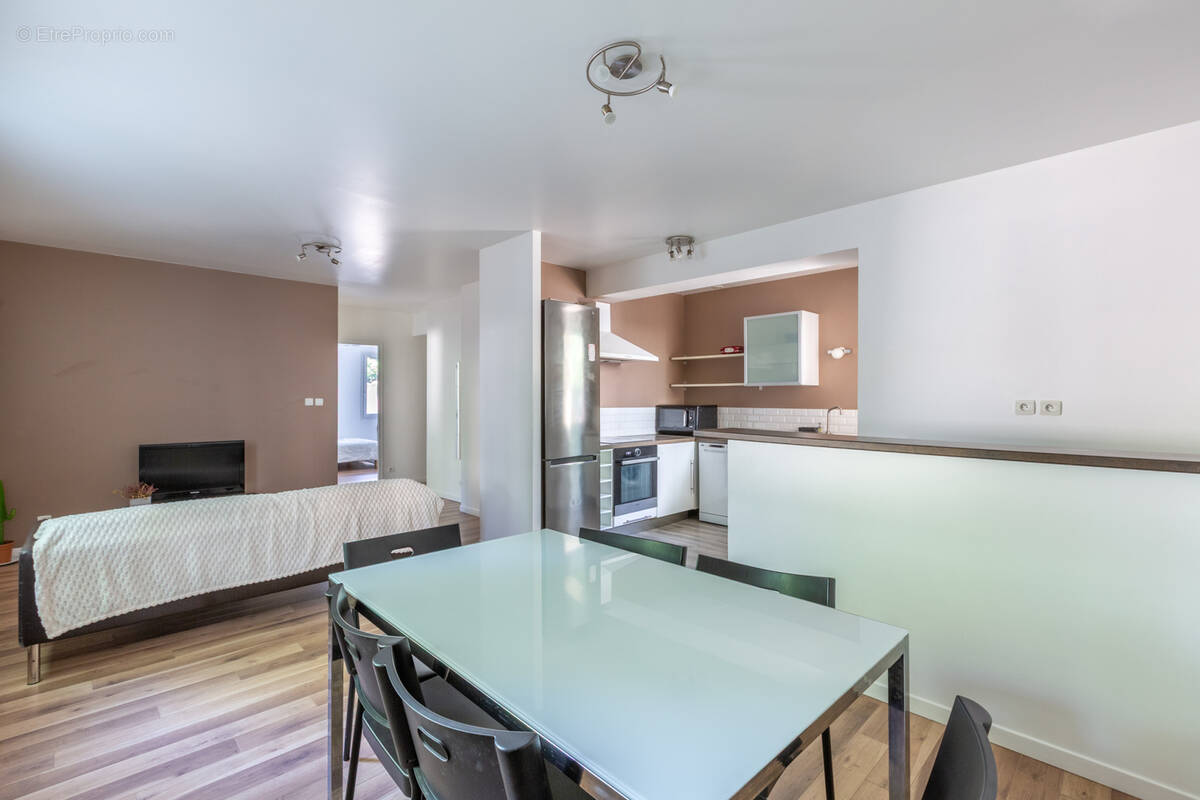 Appartement à LYON-8E