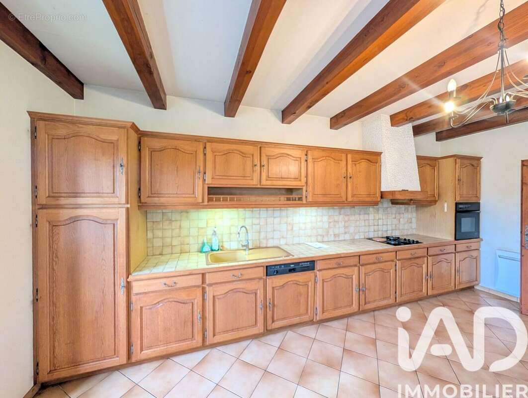 Maison 138 m² à Dienne  - photo 6