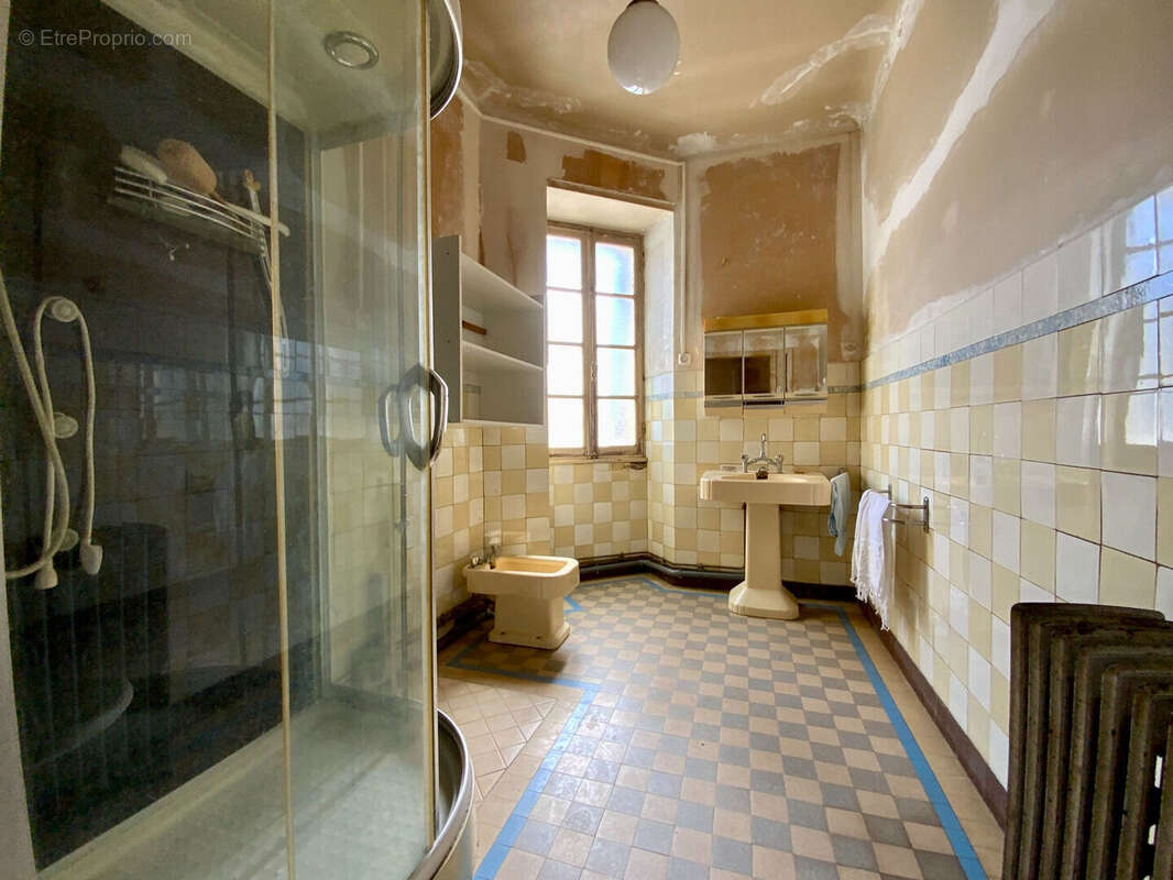 Maison à SAINT-CIERS-DU-TAILLON