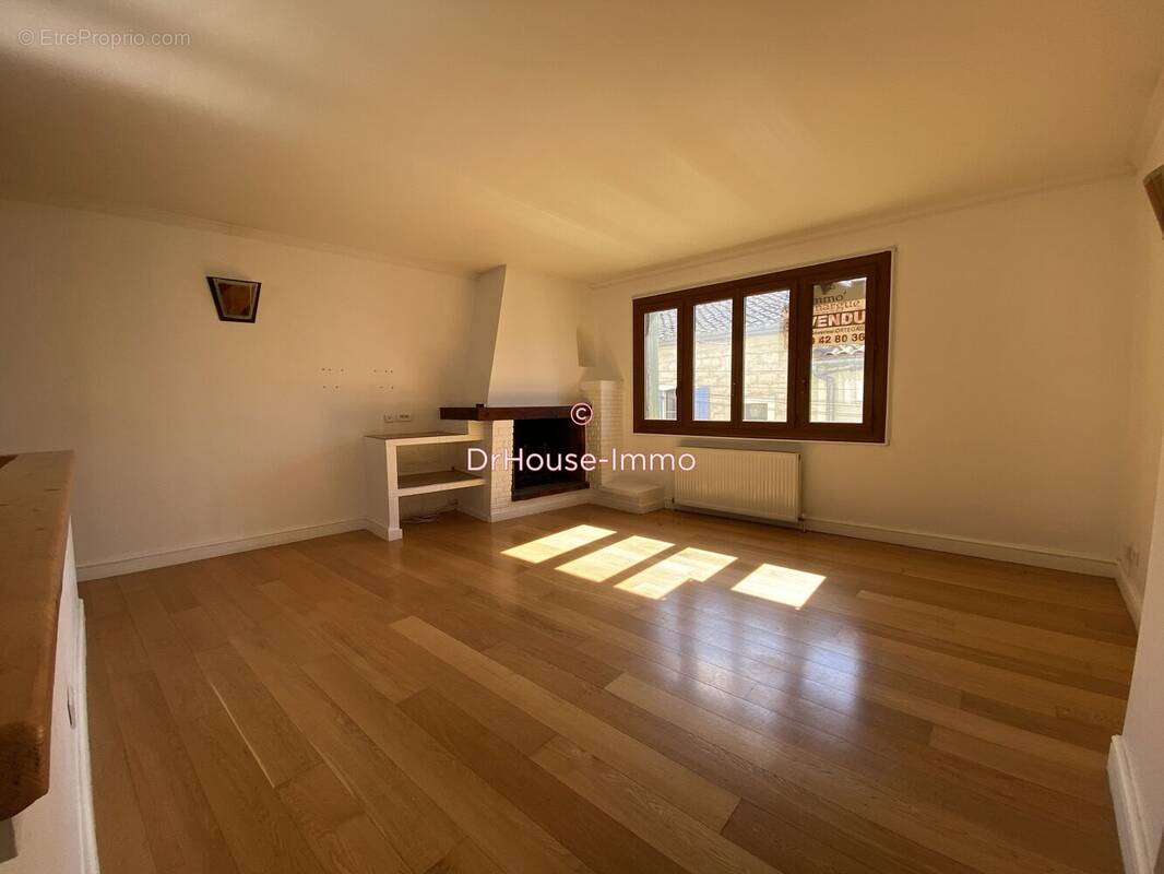 Maison à AIGUES-MORTES