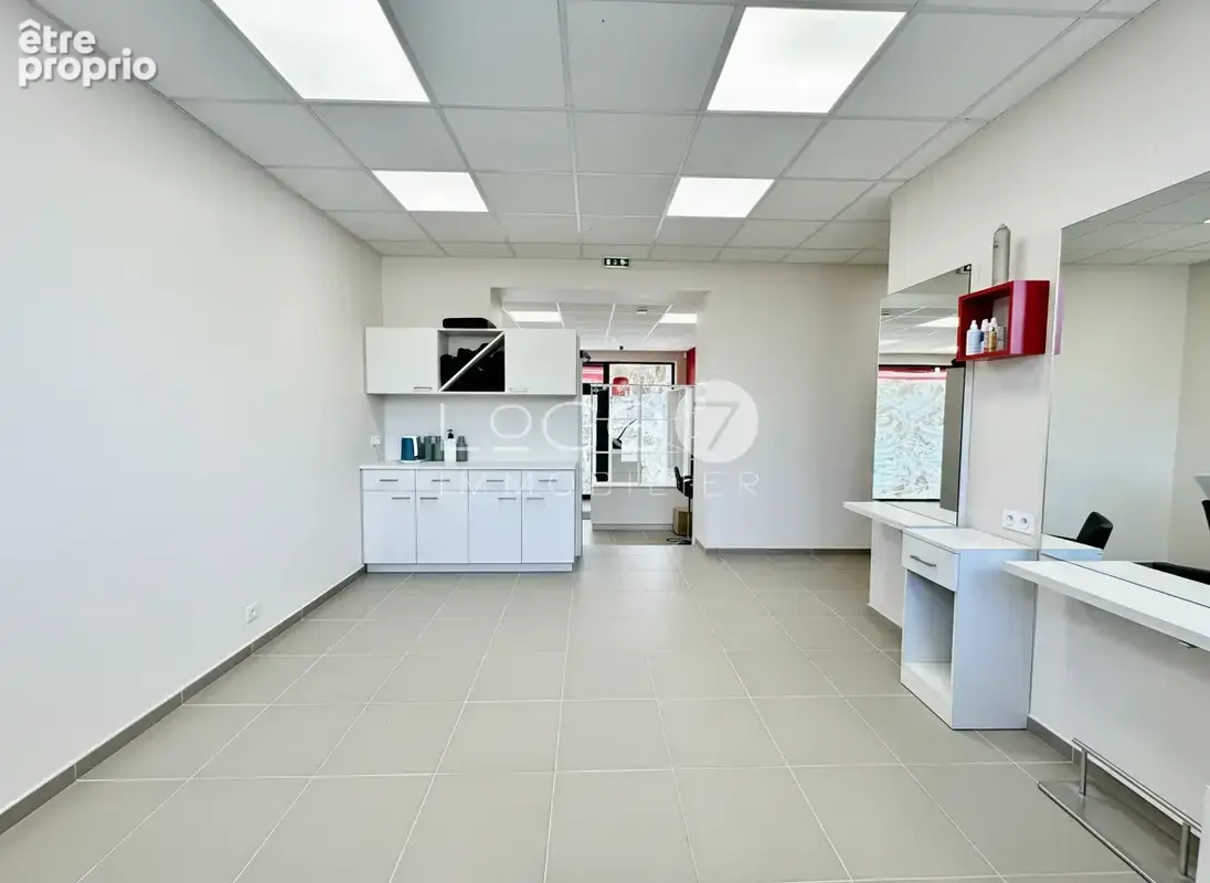 Ensemble immobilier rare en plein cœur de Moëlan-sur-Mer   Habitation, Local commercial, terrain constructible - photo 14