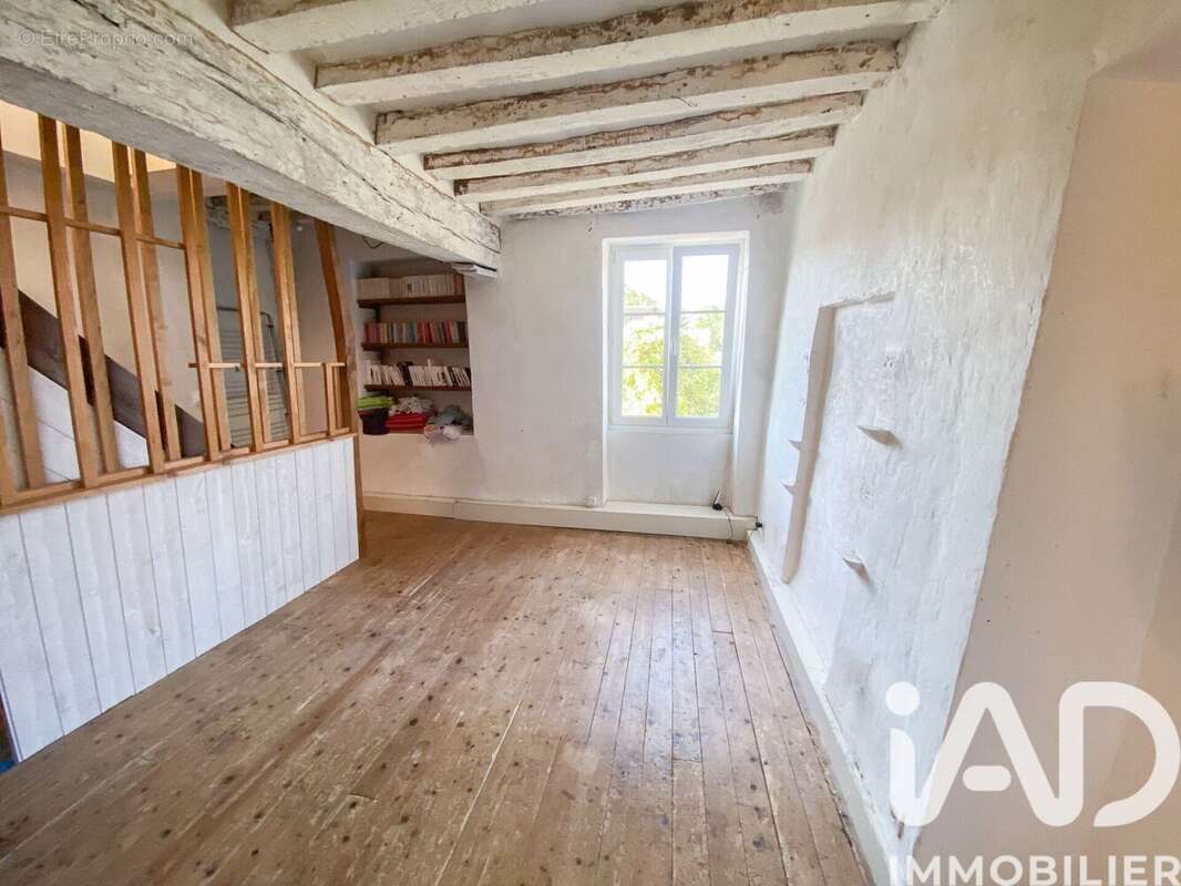 Maison 120 m² à Montreuil-Aux-Lions  - photo 8