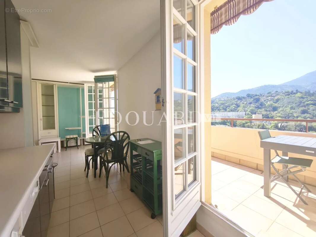 Appartement à MENTON