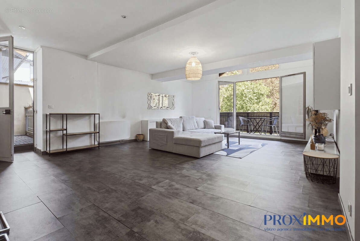 Appartement 84 m² à Voiron  - photo 7