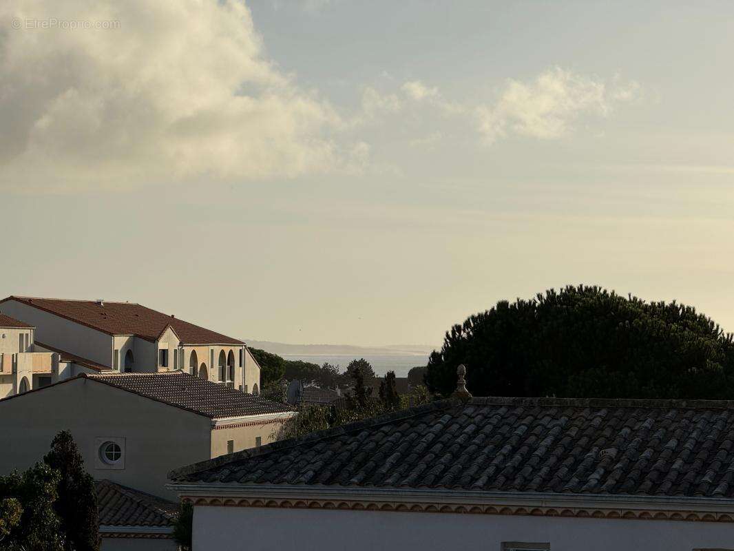 Appartement à VAUX-SUR-MER