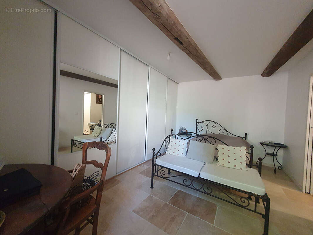 Maison à CALVISSON