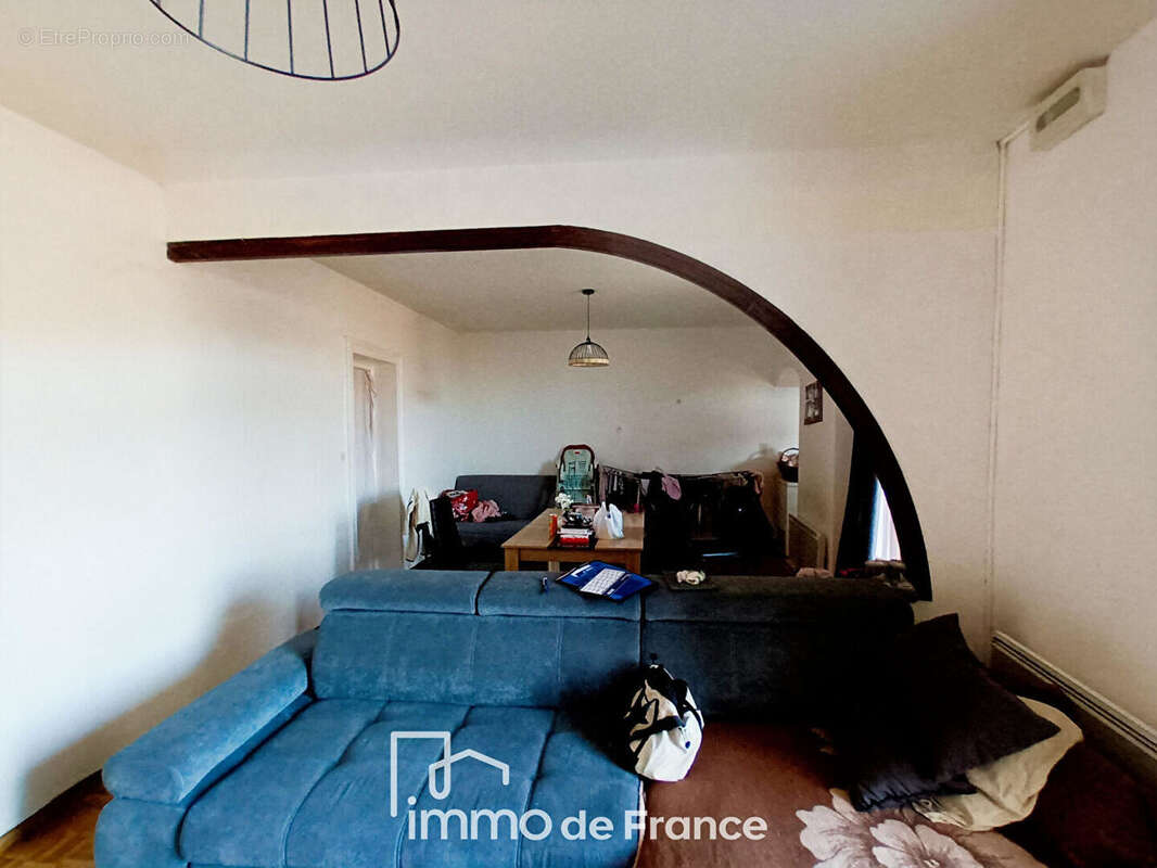 Appartement à DECAZEVILLE
