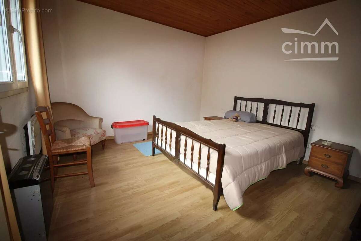 Maison à SAINT-JEAN-DE-PARACOL