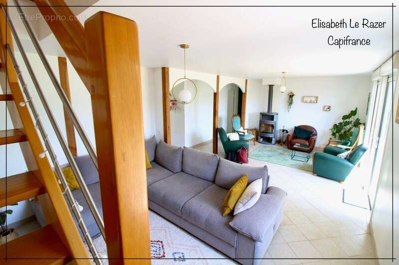 Maison à MONTREUIL-JUIGNE