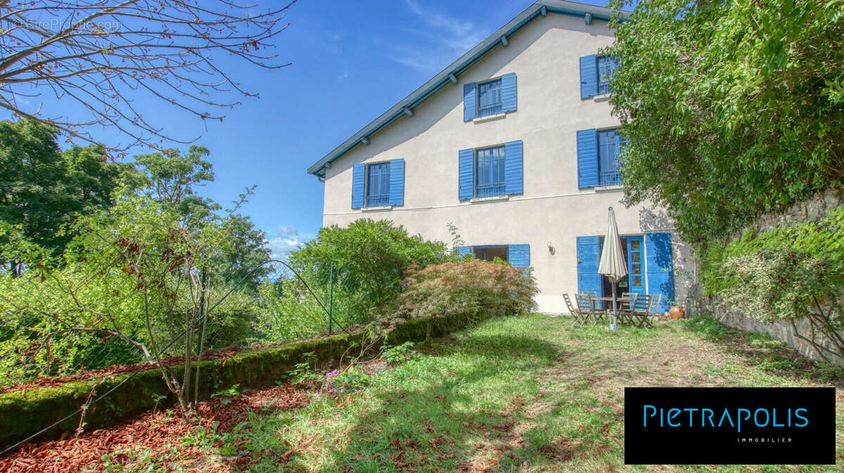 Maison à SAINT-DIDIER-AU-MONT-D'OR