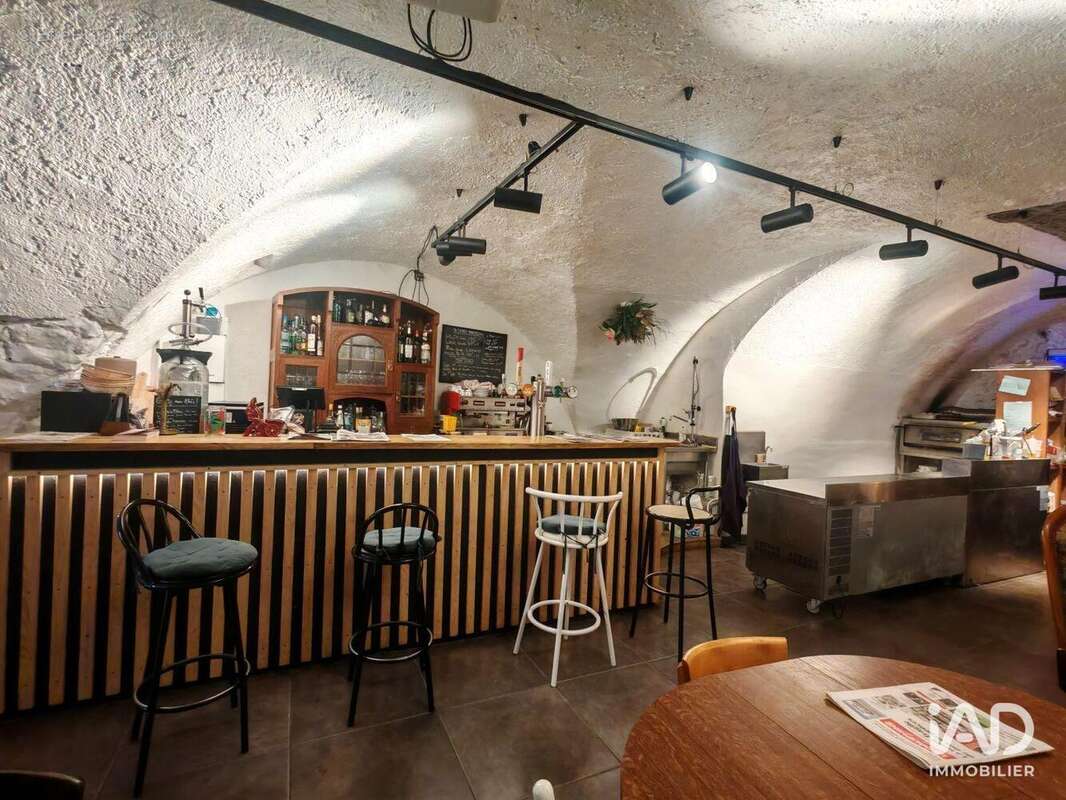 Photo 4 - Commerce à ANTRAIGUES-SUR-VOLANE