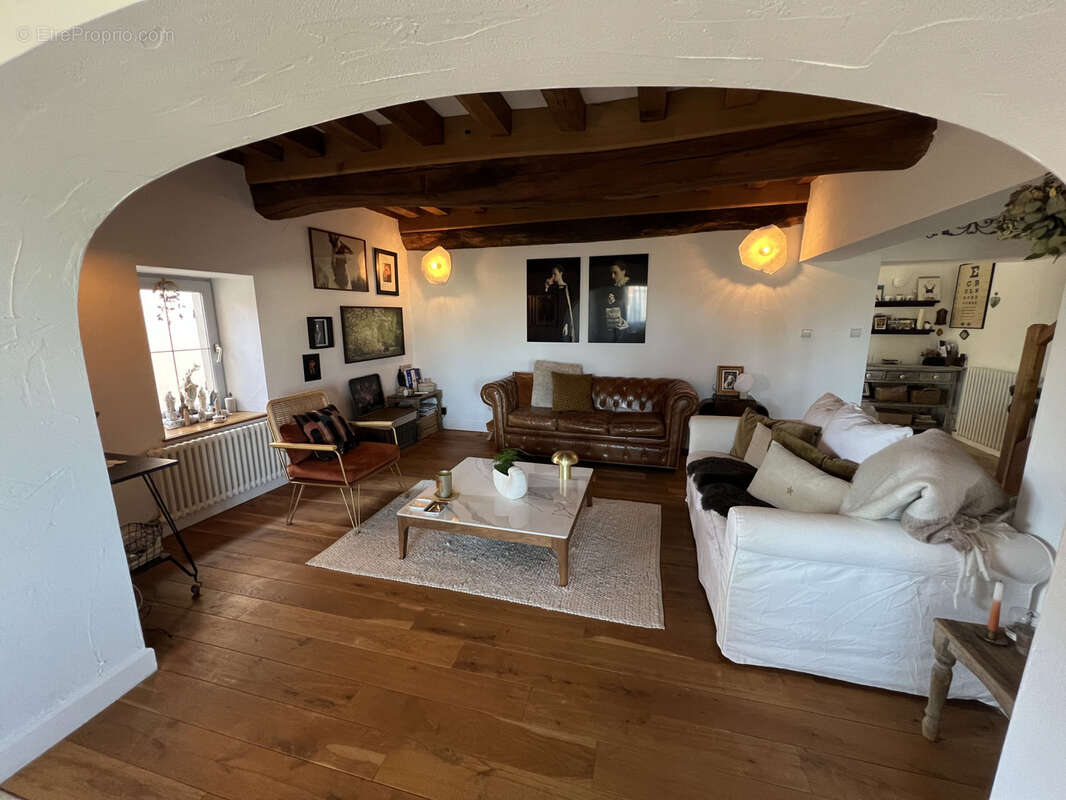 Maison à LADOIX-SERRIGNY