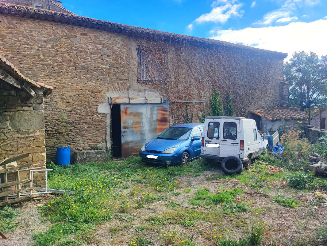 Maison à LA LIVINIERE