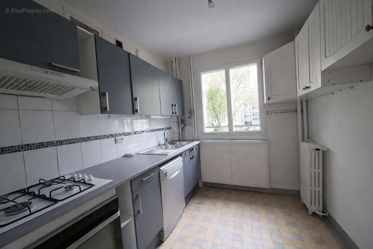 Appartement à ISSY-LES-MOULINEAUX