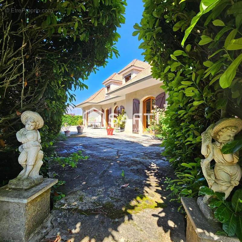 Photo 1 - Maison à LE VERNET