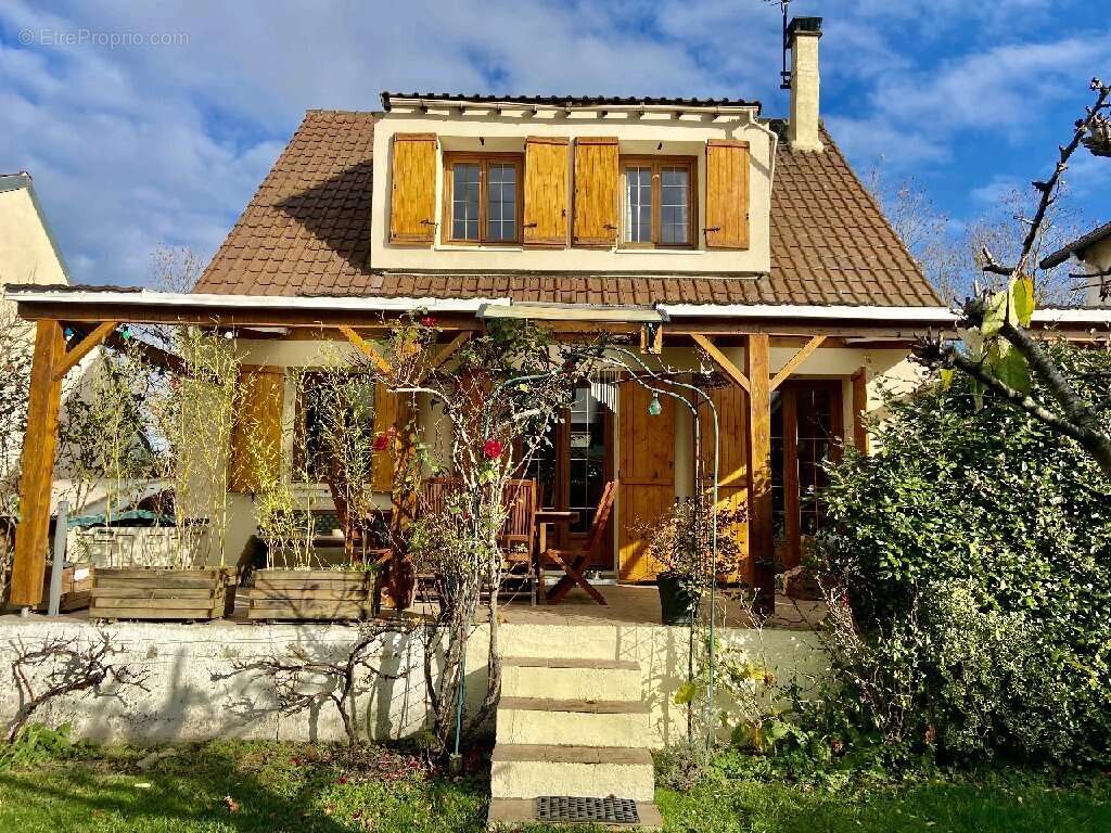 Maison à MITRY-MORY