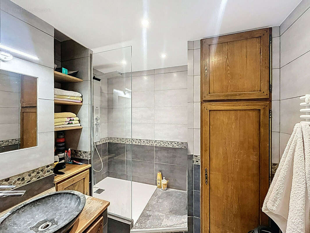 Appartement à MARSEILLE-15E