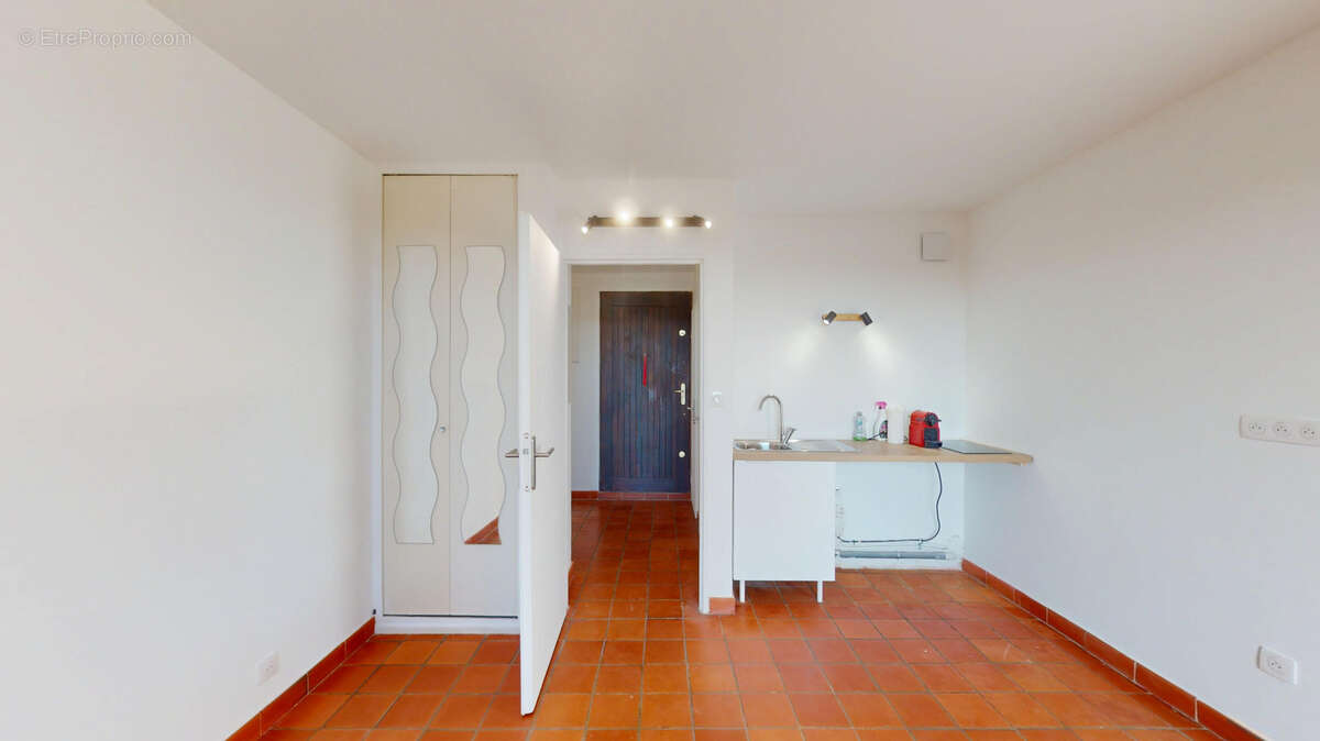 Appartement à SAUSSET-LES-PINS