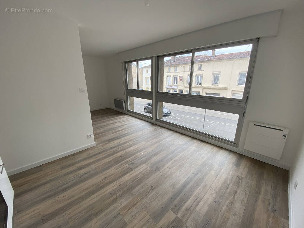 Appartement à SAINT-NICOLAS-DE-PORT