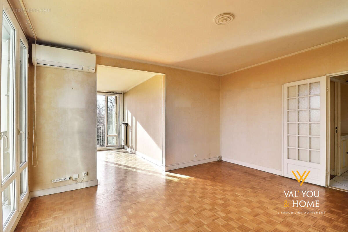 Appartement à LA MULATIERE