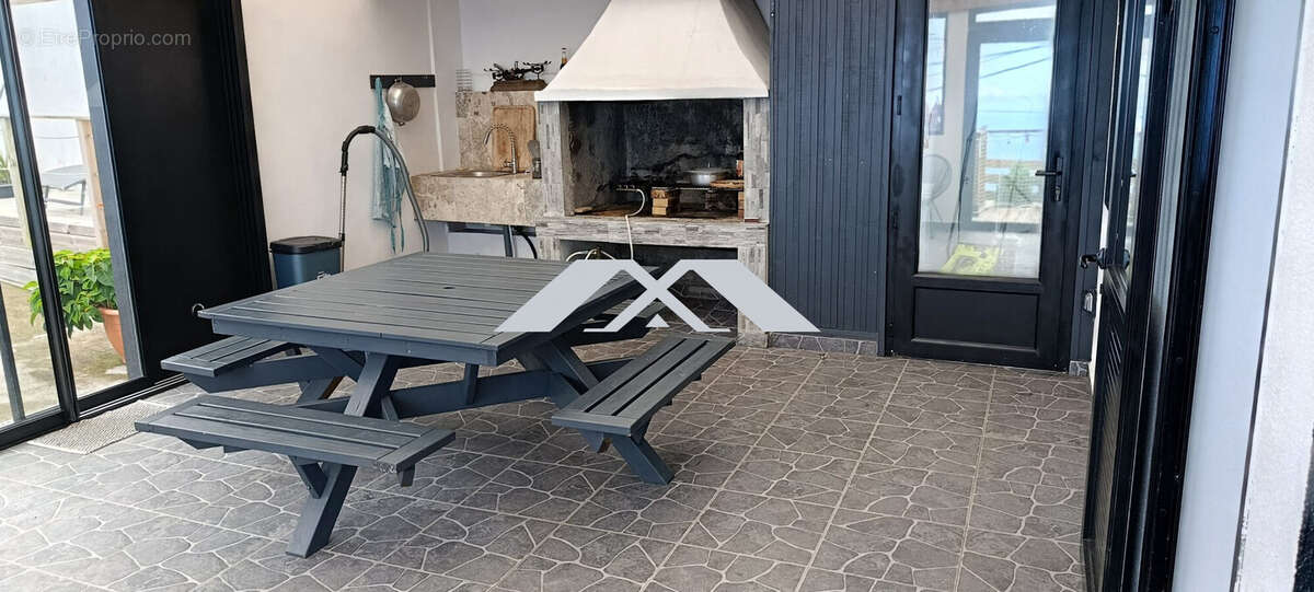 Maison à LE PORT
