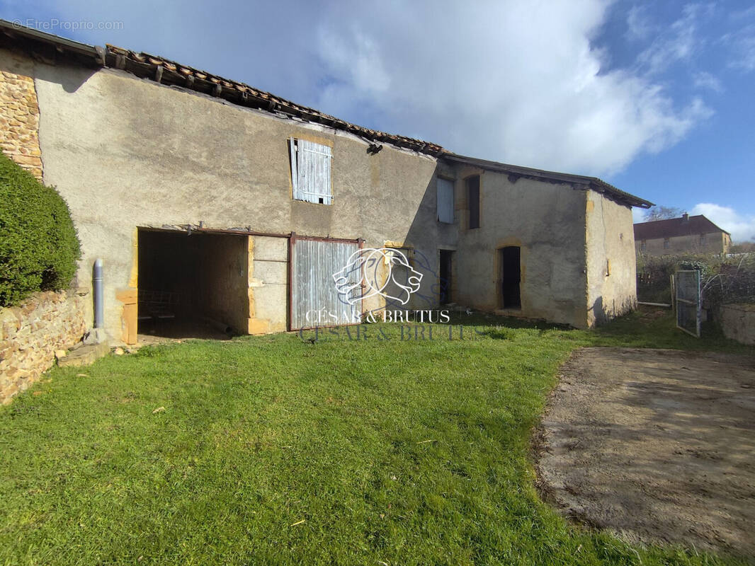 Maison à MAILLY