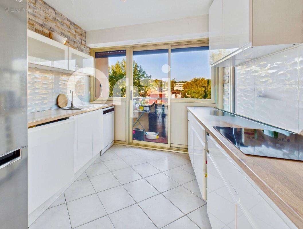 Appartement à MANDELIEU-LA-NAPOULE