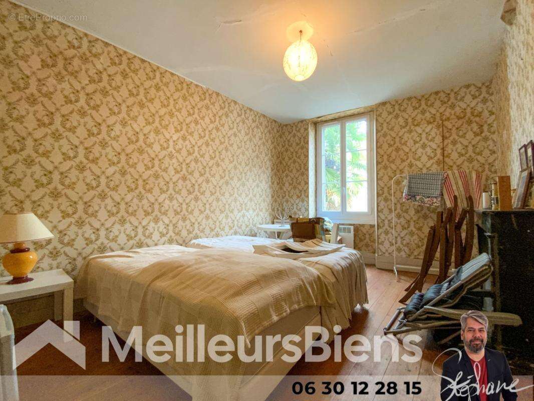 Maison en pierre en plein centre ville de Montendre - photo 12