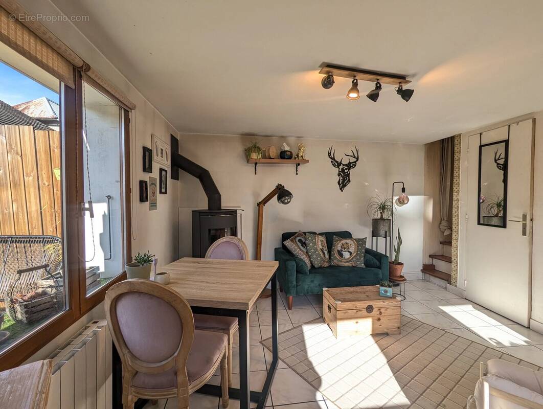 Maison à TANINGES