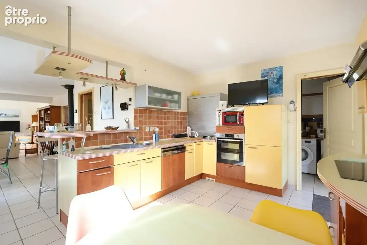 Maison 7 pièces 216 m² à vendre à Santec (29250) - photo 7